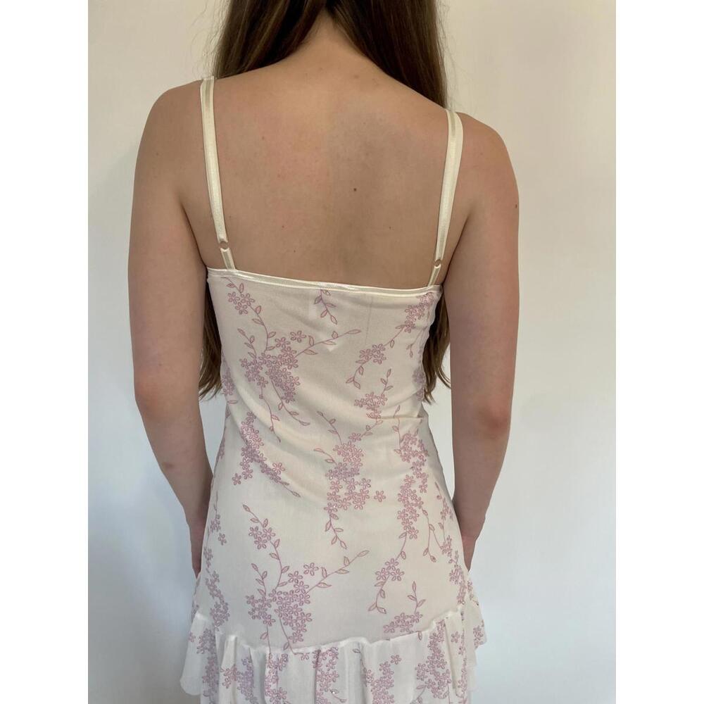 Pearl Lace White and Pink Floral Flounce Mini Dress - Picture 5 of 9